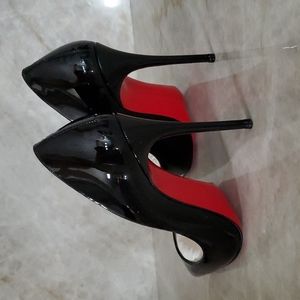 Christian Louboutin Pigalle Follies 100 Black 35.5